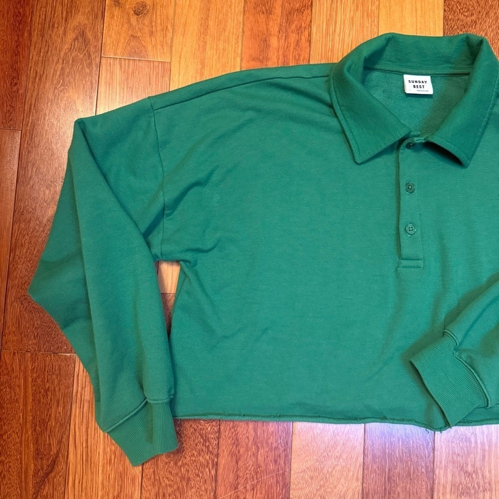 Sunday Best | Oversized cropped green long sleeve polo sweater size large - Picture 3 of 4